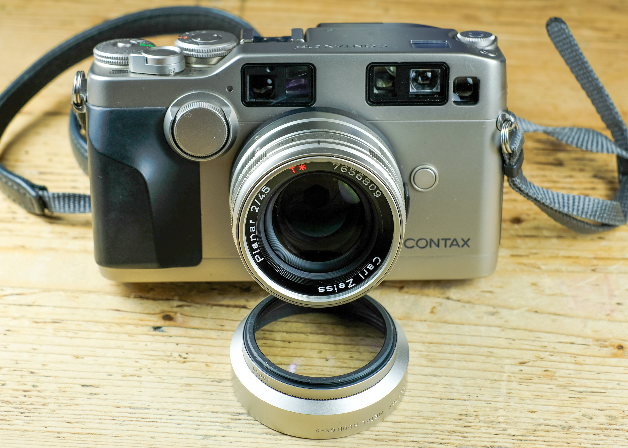 Contax G2 — Broken Camera . Club
